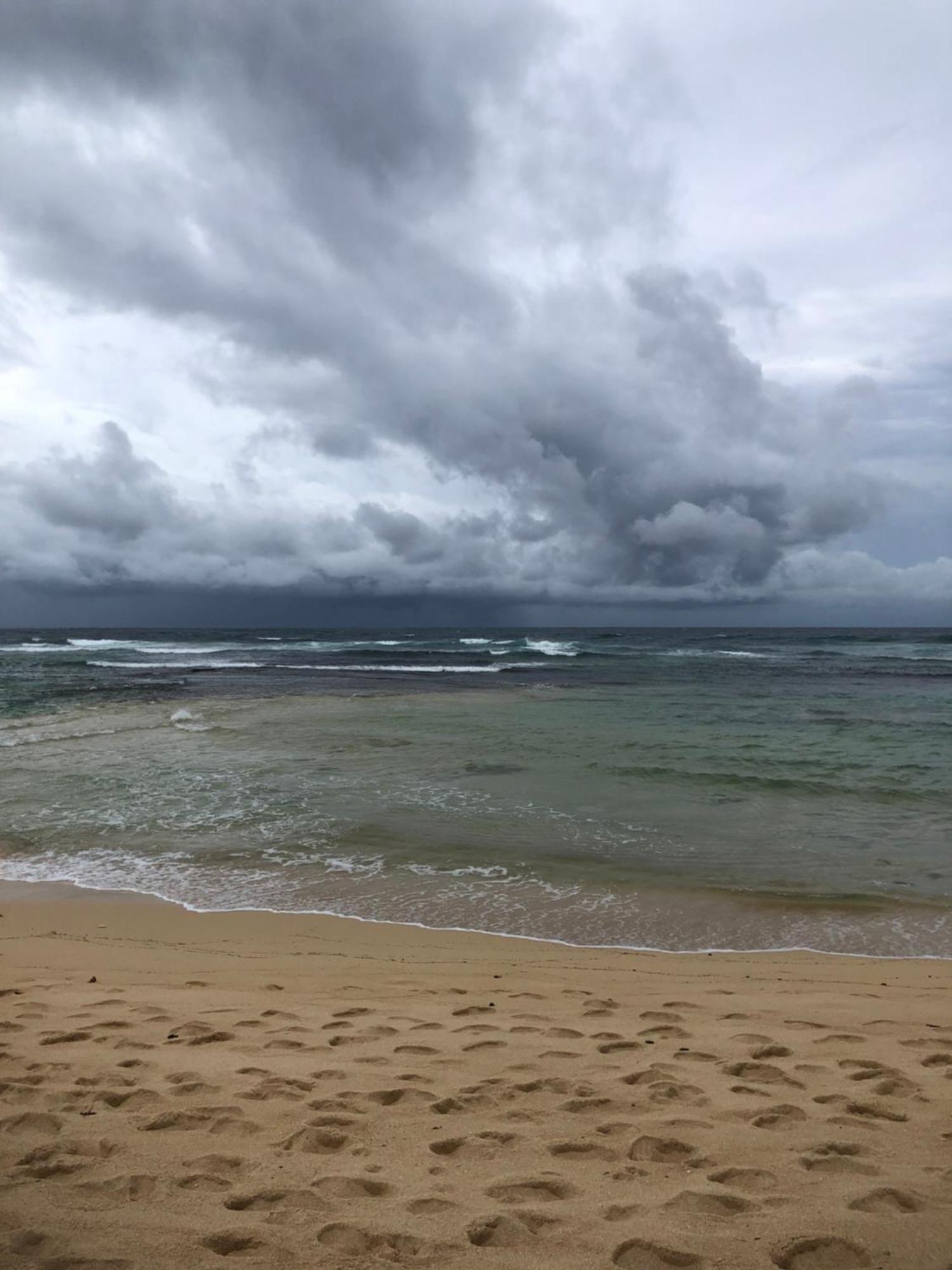 Traditional Private Guesthouse In Patar Beach Bolinao Zewnętrze zdjęcie